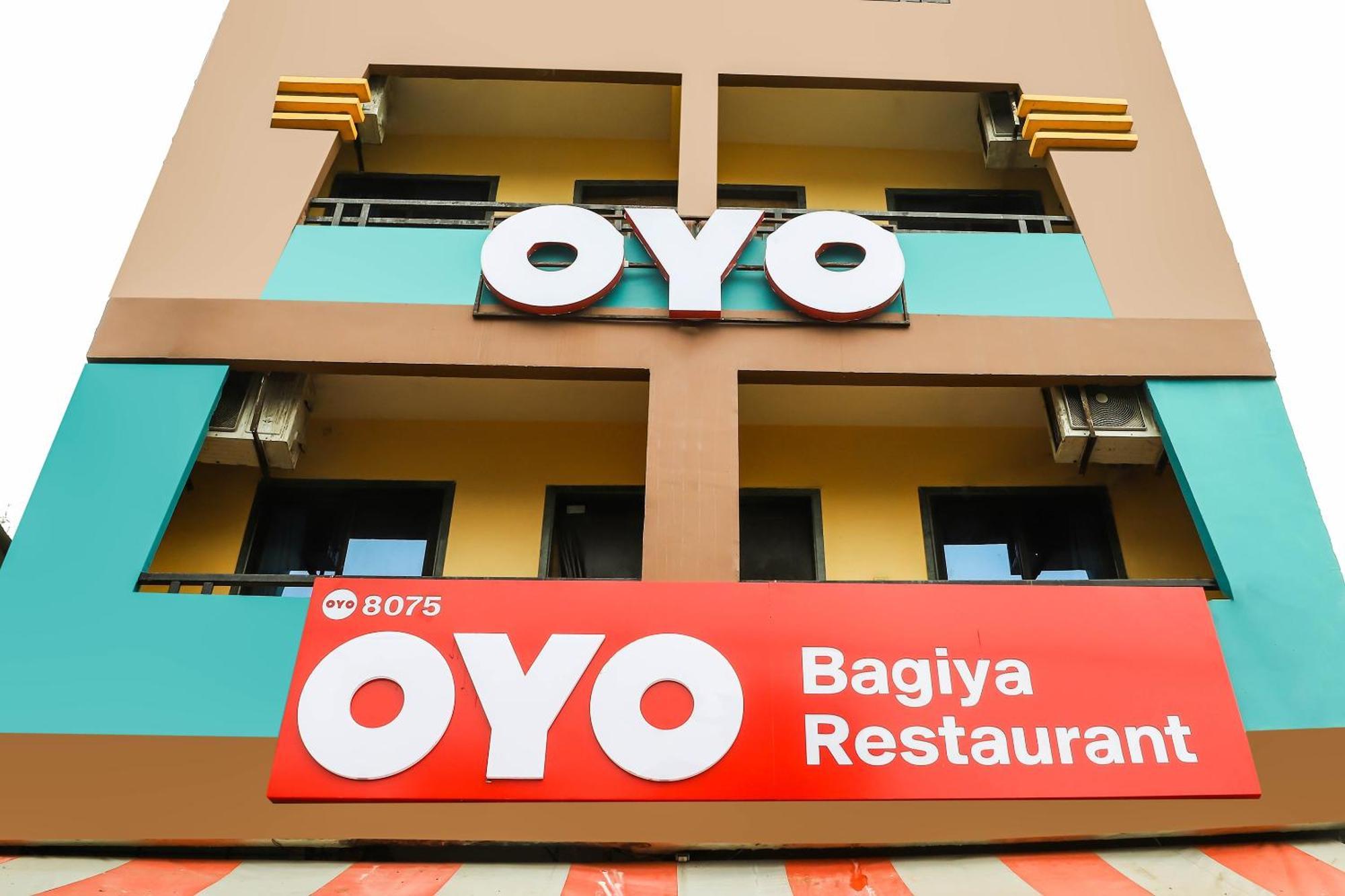 Spot On Bagiya Restaurant Hotel Harda Exterior photo